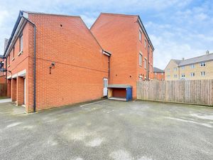 ROPER CLOSE- click for photo gallery